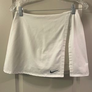 Nike tennis skirt